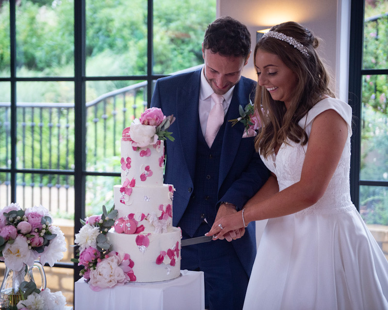 3 tier elegant buttercream cake with fresh flowers | Louise Hayes Cake Design