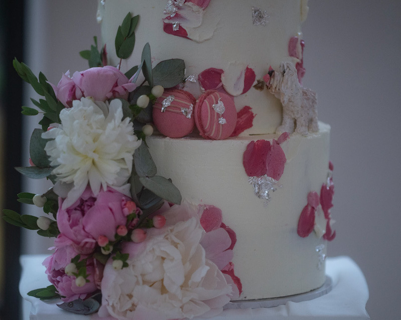 3 tier elegant buttercream cake with fresh flowers | Louise Hayes Cake Design