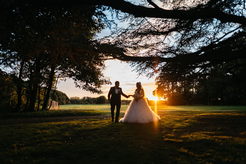 Berkshire Mansion House wedding, Easthampstead Park | Chris Kemp Photography | Louise Hayes Cake Design