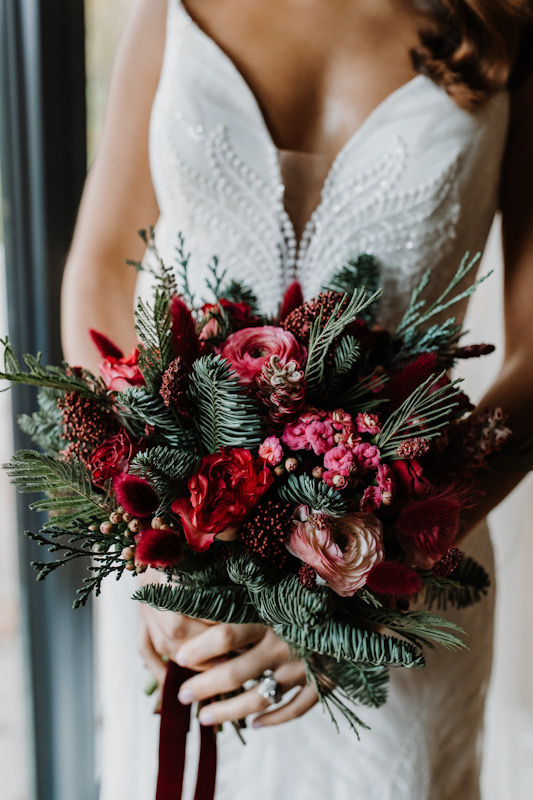 Cosy glam Surrey winter wedding | Melissa Megan Photography | Louise Hayes Cake Design