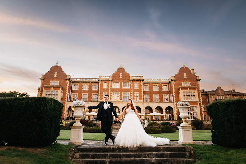 Blush Berkshire Mansion House wedding, Easthampstead Park Berkshire | Chris Kemp Photography | Louise Hayes Cake Design