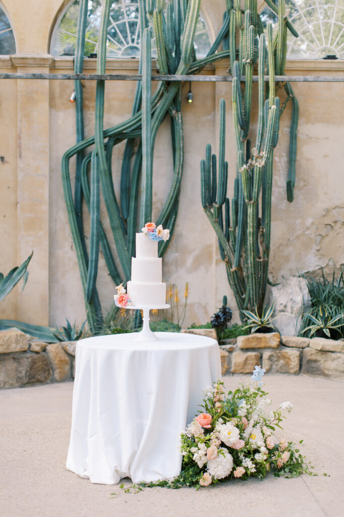 Luxury wedding cake and macarons, Syon Park wedding | Louise Hayes Cake Design