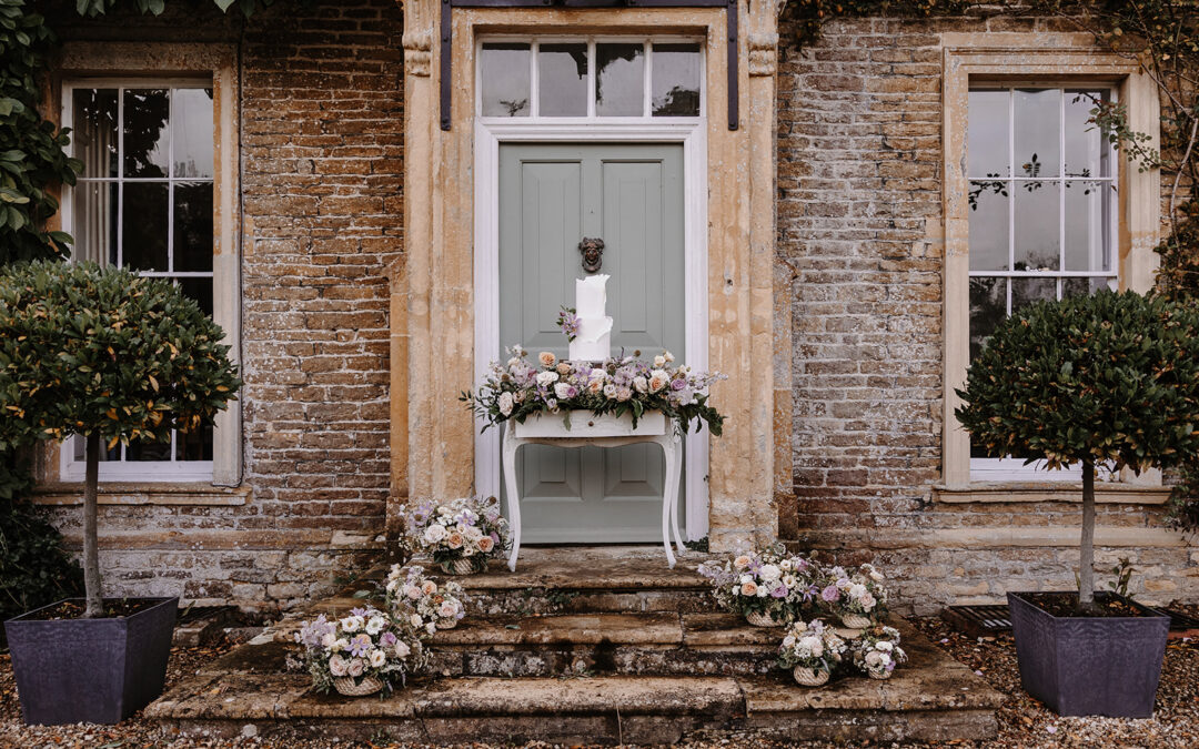 Styling inspiration from luxury wedding photoshoot