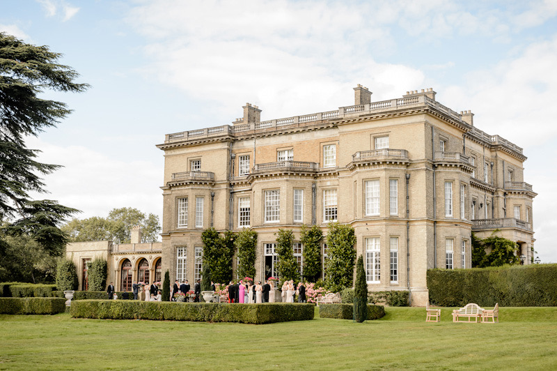 Luxury Hedsor House wedding | Louise Hayes Cake Design