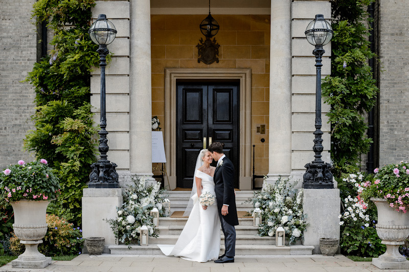 Luxury Hedsor House wedding | Louise Hayes Cake Design