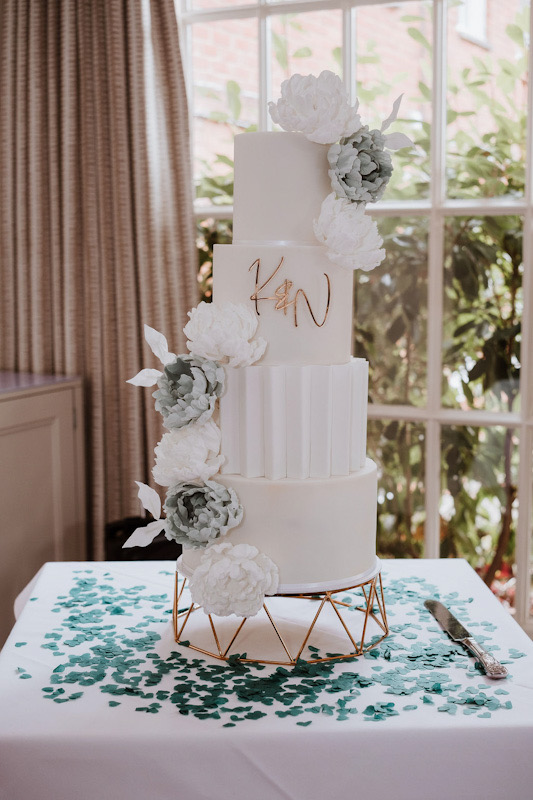 Modern 4 tier white cake with sugar flowers | Ascot, Berkshire wedding | Louise Hayes Cake Design