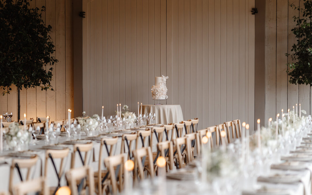 Stylish fusion wedding at luxury Cotswolds venue – Primrose Hill Farm