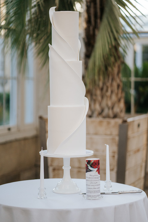 Syon Park wedding | Contemporary white wedding cake | London wedding cake designer | Louise Hayes Cake Design