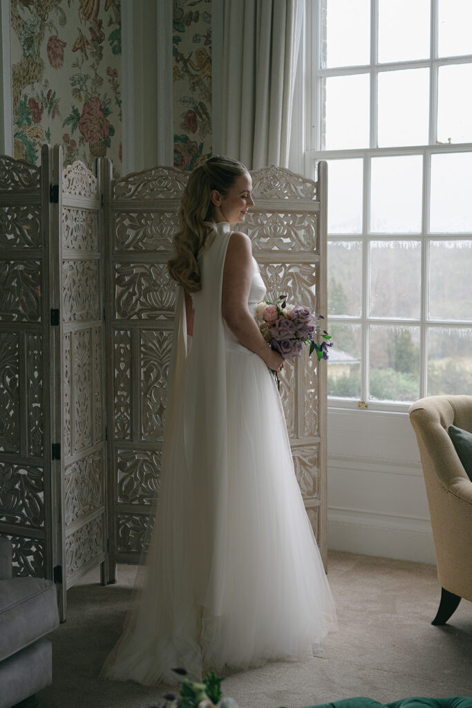 Hedsor House wedding Buckinghamshire | Berkshire wedding cake designer | Louise Hayes Cake Design |