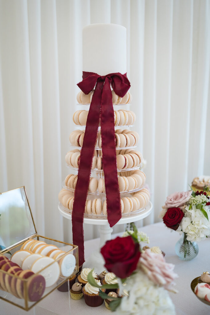 North Mymms Park wedding | London wedding | London wedding cake designer | Luxury wedding cake | Wedding dessert table | Wedding macaron tower | Louise Hayes Cake Design |